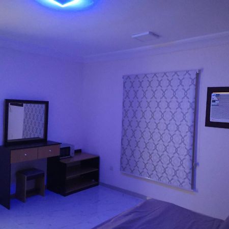 Al Shadi Apartments 얀부 외부 사진