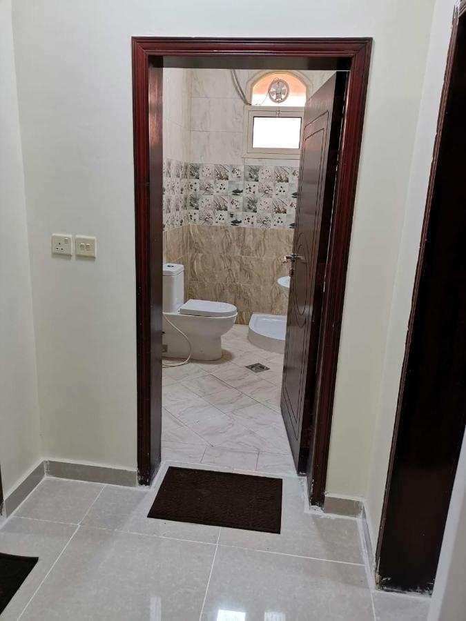 Al Shadi Apartments 얀부 외부 사진