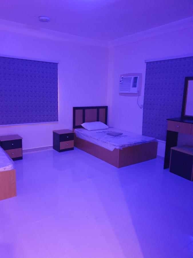 Al Shadi Apartments 얀부 외부 사진