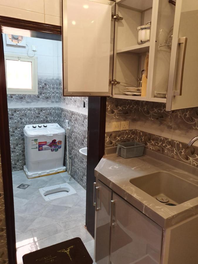 Al Shadi Apartments 얀부 외부 사진