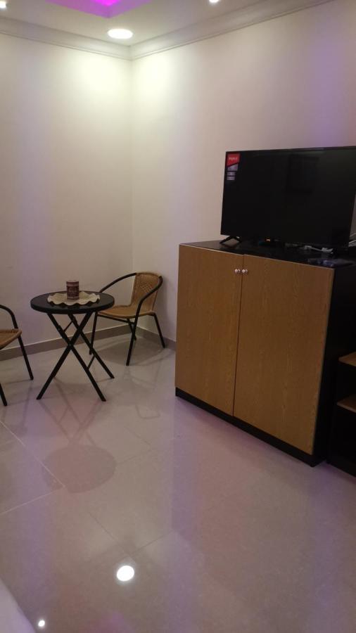 Al Shadi Apartments 얀부 외부 사진