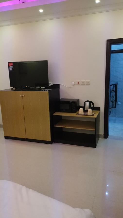 Al Shadi Apartments 얀부 외부 사진